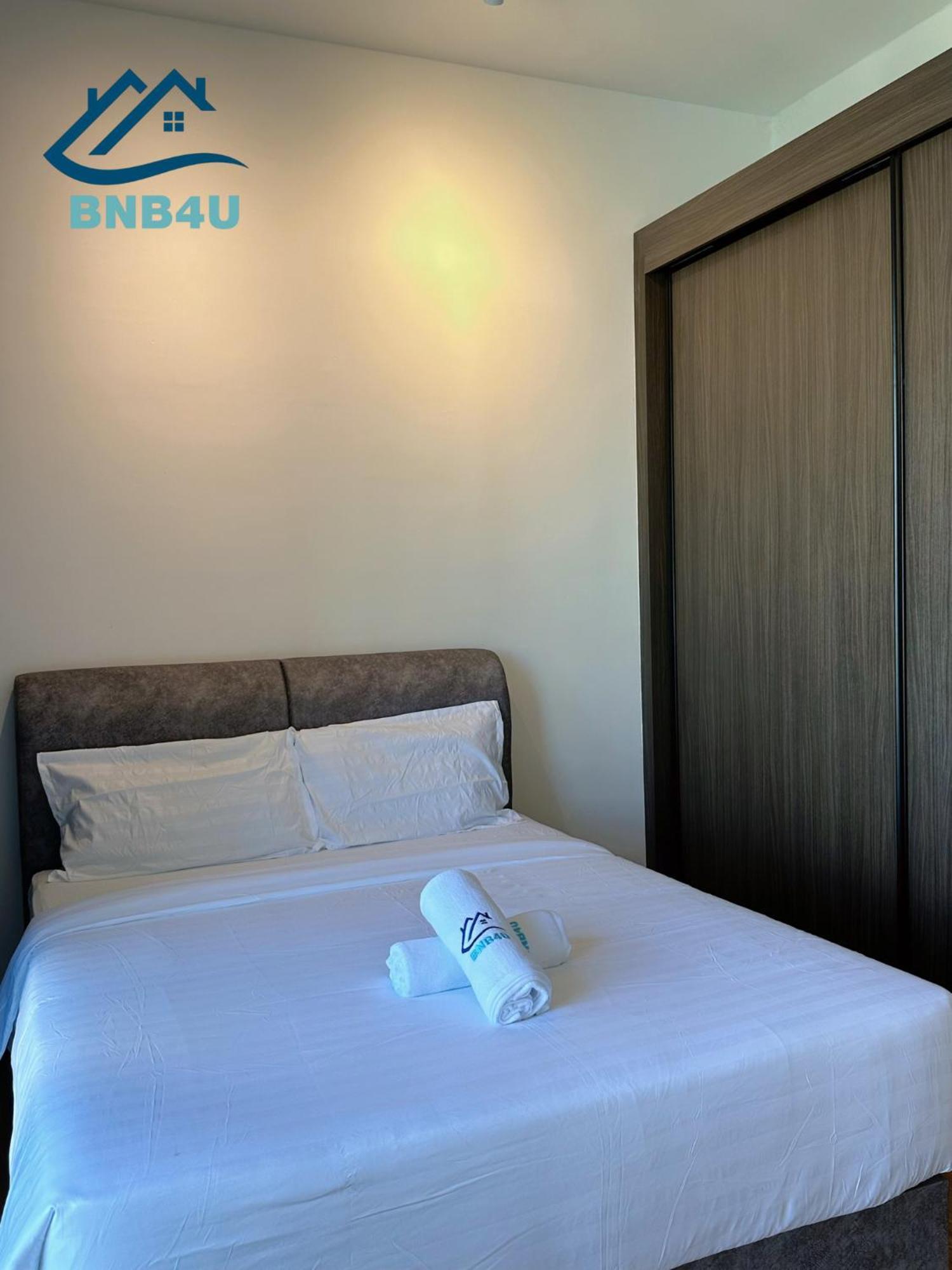 Beacon 2Br Infinity Pool - By Bnb4U George Town Bagian luar foto