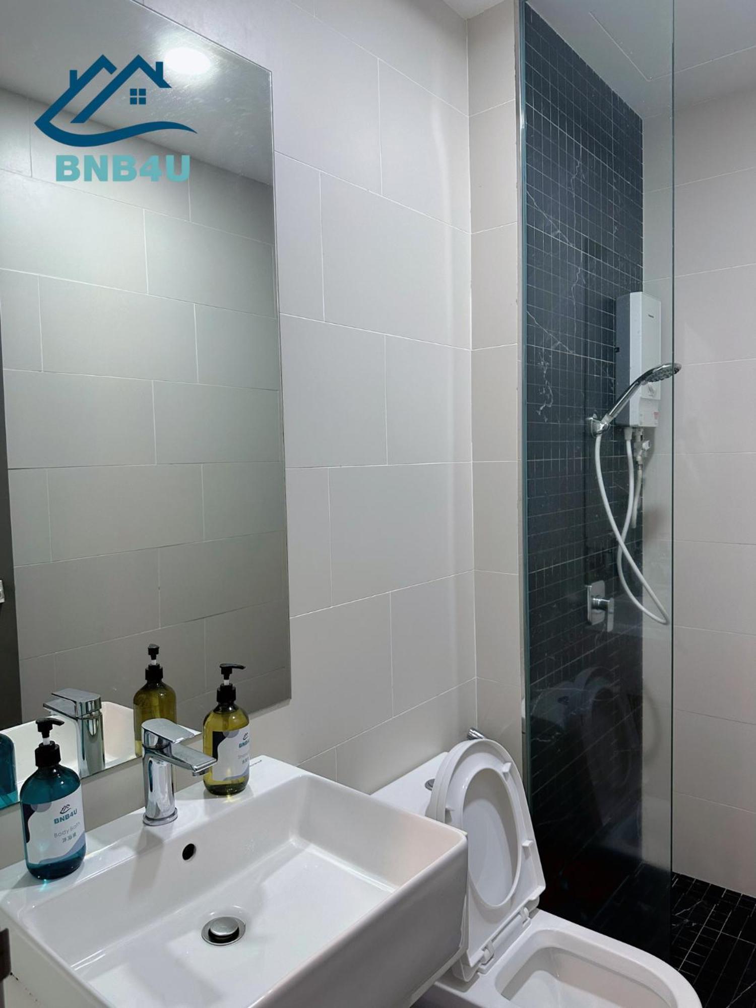 Beacon 2Br Infinity Pool - By Bnb4U George Town Bagian luar foto