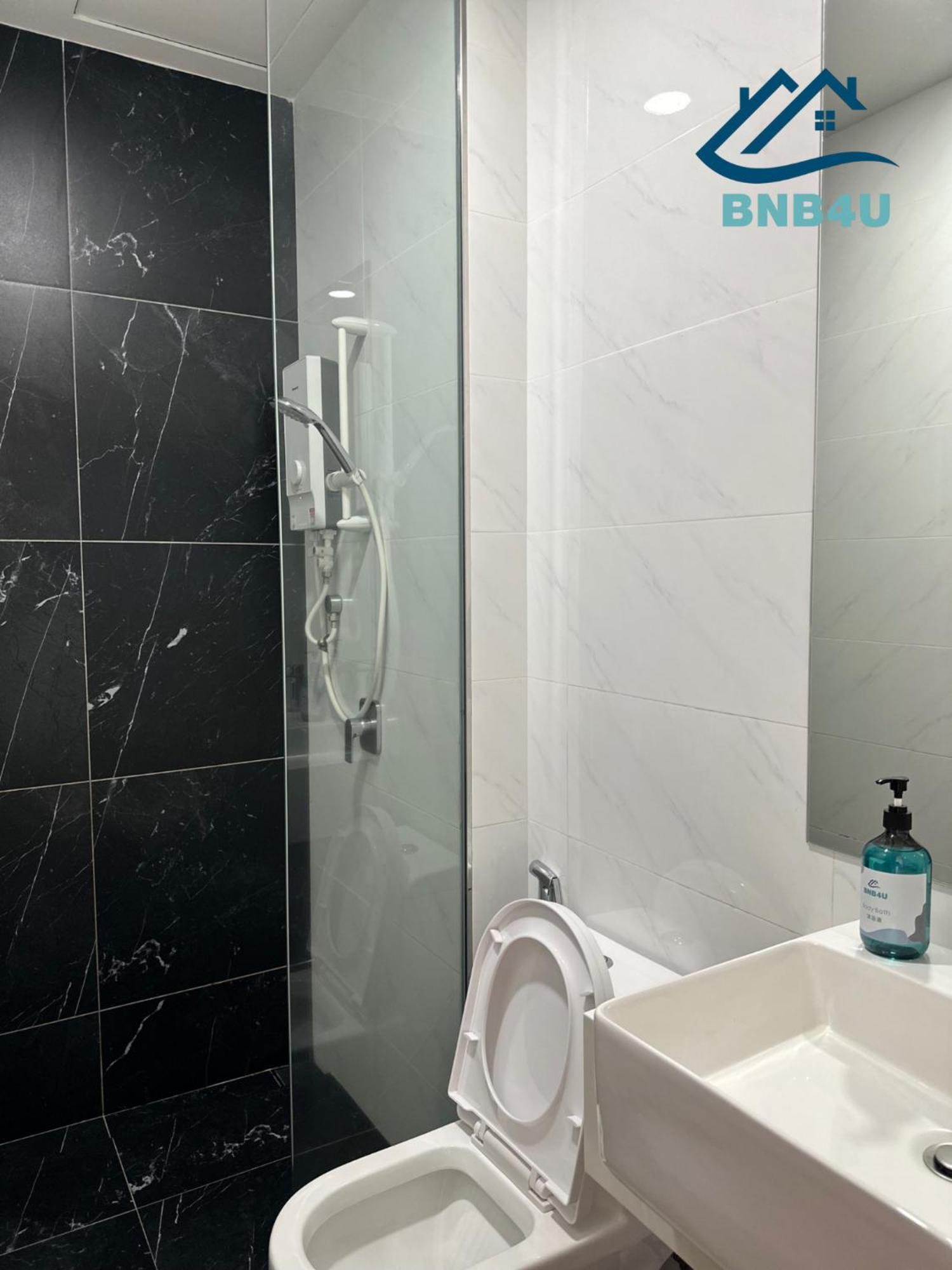 Beacon 2Br Infinity Pool - By Bnb4U George Town Bagian luar foto