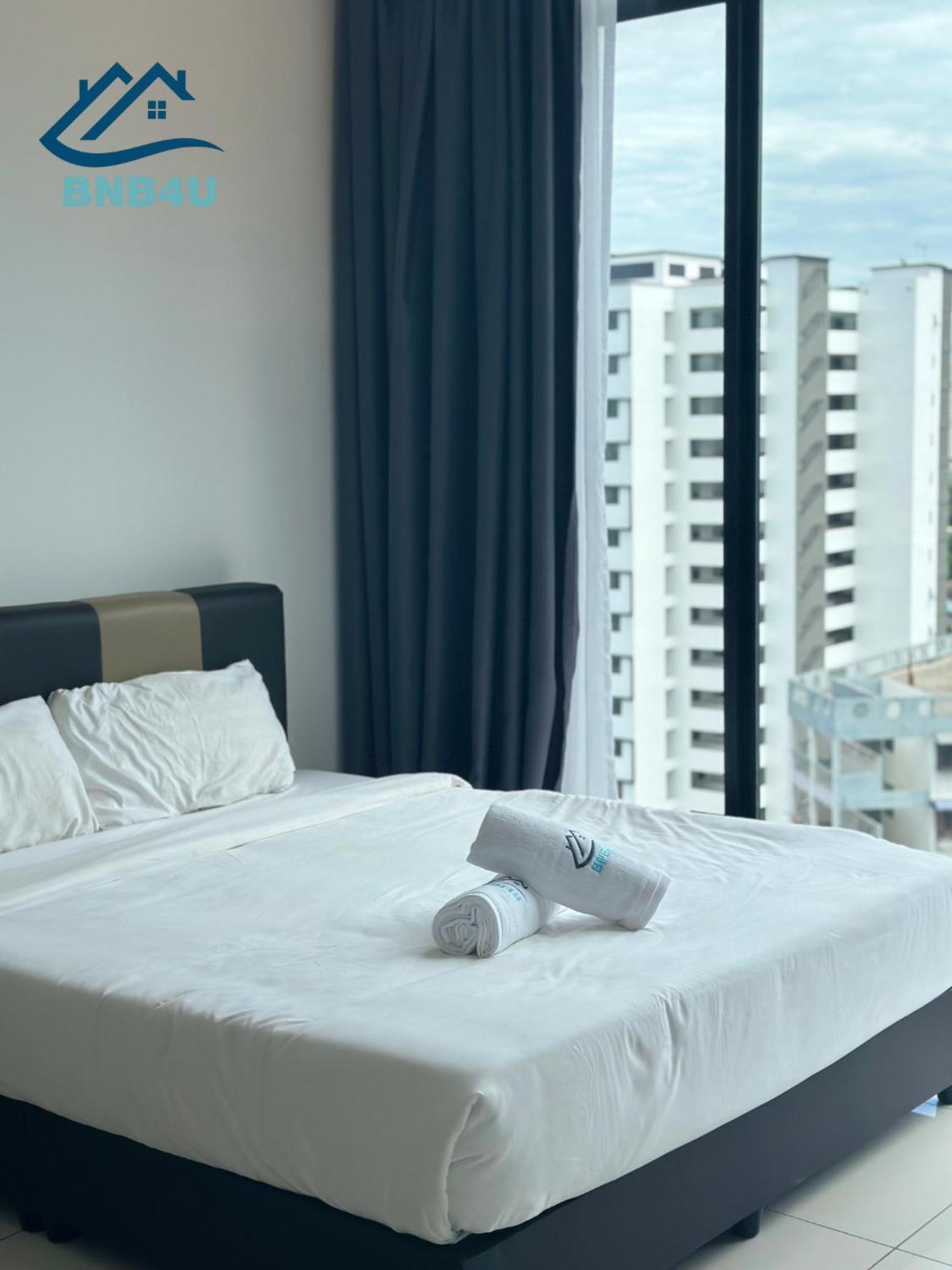 Beacon 2Br Infinity Pool - By Bnb4U George Town Bagian luar foto