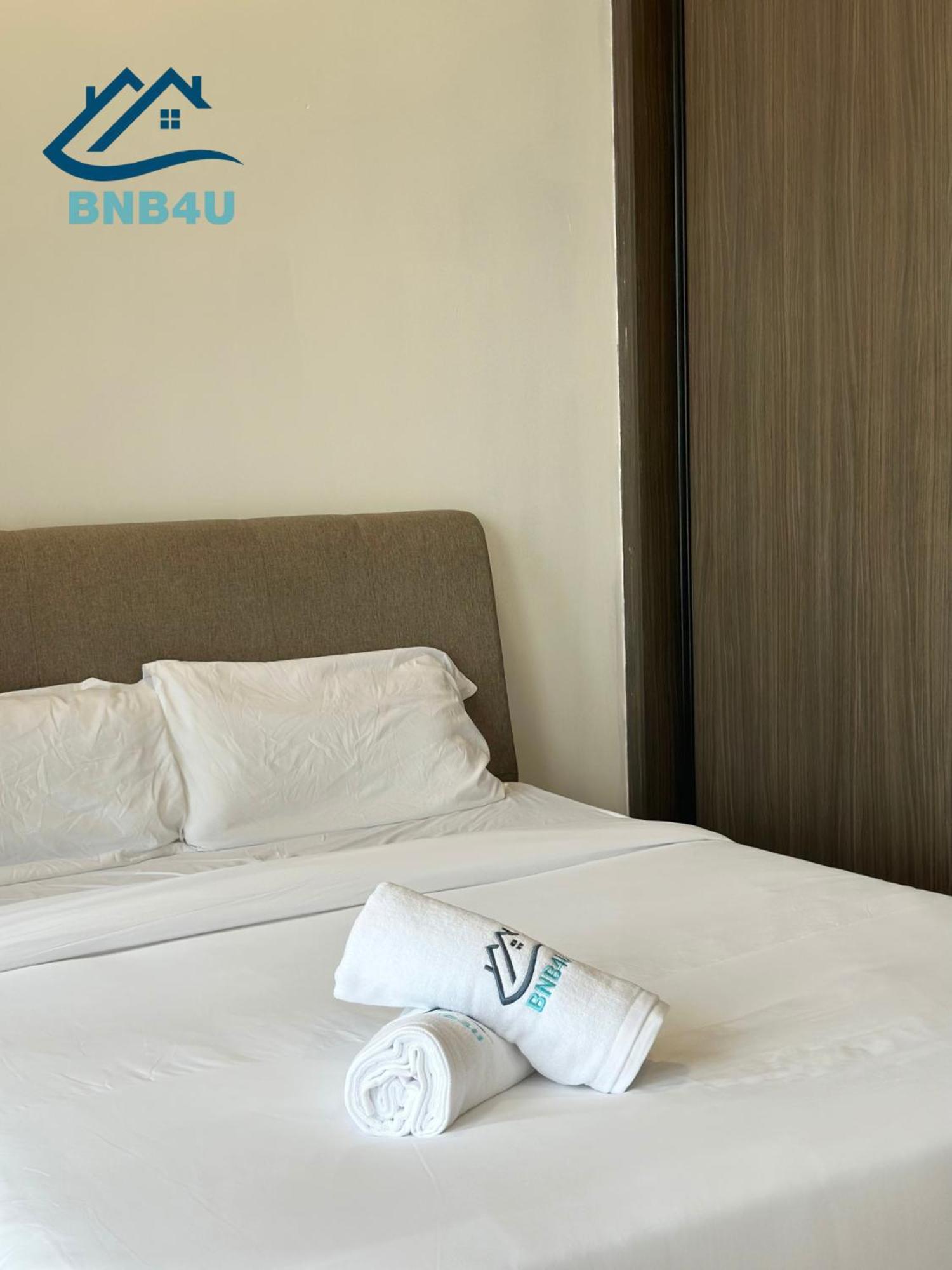 Beacon 2Br Infinity Pool - By Bnb4U George Town Bagian luar foto